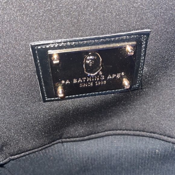 Limited addition Japanese bape hoodie - Picture 5 of 11